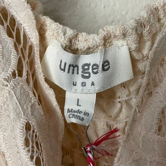 Beautiful umgee dress - Picture 7 of 12